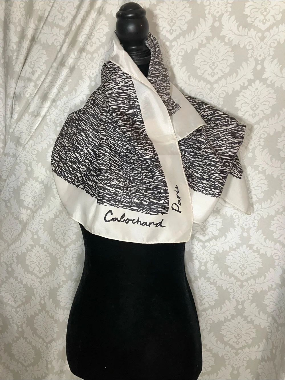 Vintage Cabochard Paris Patterned Scarf - Picture 8 of 9